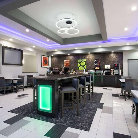 La Quinta By Wyndham Muskogee Hotel Buitenkant foto