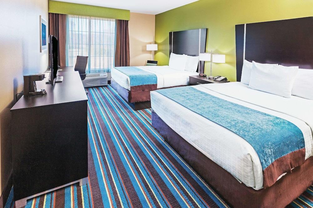 La Quinta By Wyndham Muskogee Hotel Buitenkant foto
