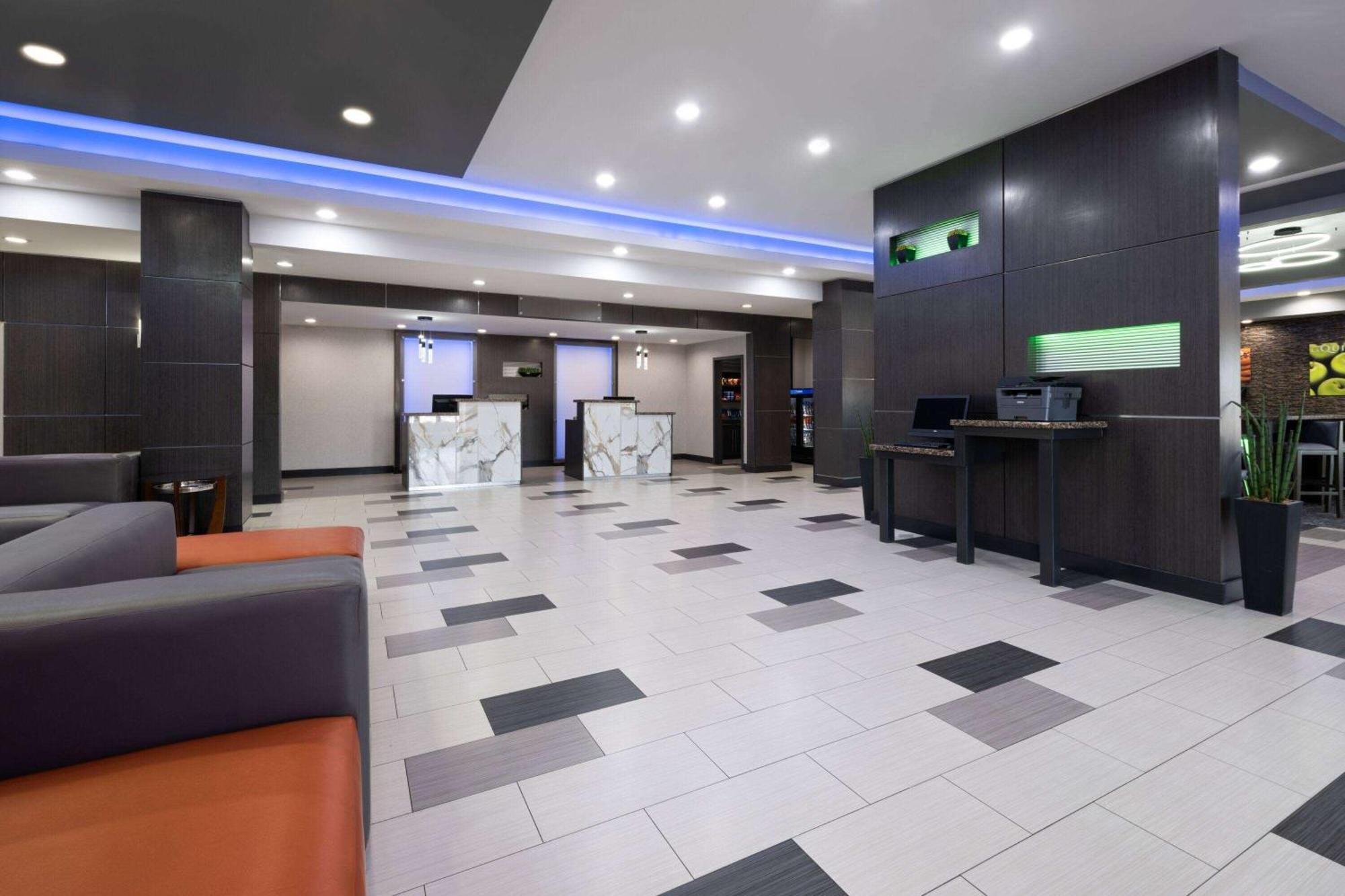 La Quinta By Wyndham Muskogee Hotel Buitenkant foto